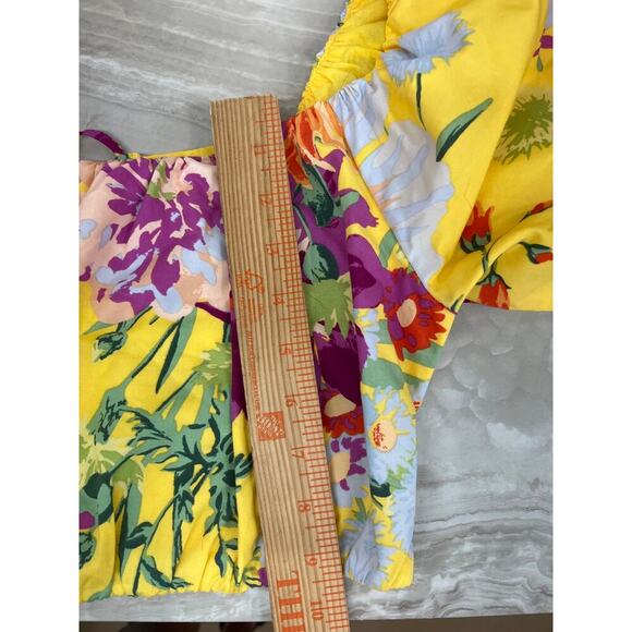 Conscious H&M Off Shoulder Multicolor Floral Cropped Top Medium Resortwear NEW - Picture 10 of 10